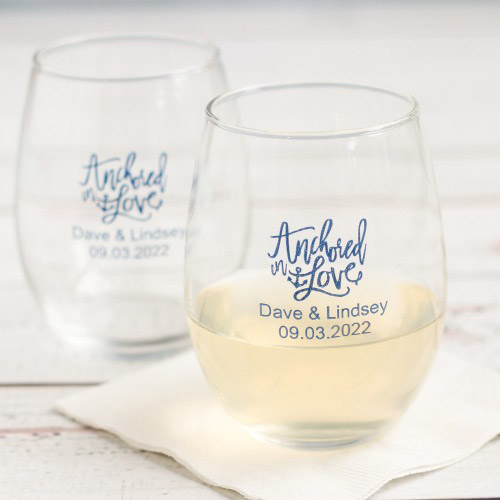 Modern Design Newlywed Wedding Custom Wine Glass Set | Wedding Couple Gift  | Wedding Bridal Shower Gift | Wedding Toasting Glasses